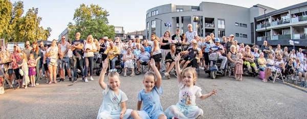 Super zomerfestival 𝗛𝗲𝗲̈𝗹𝗲𝗵𝗲𝗶 editie 𝟮𝟬𝟮𝟲